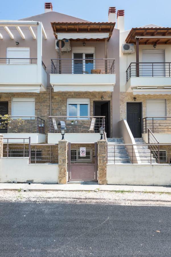 Nikiti Maisonette On The Beach By Luxlikehome Nikiti (Sithonia) Exterior foto