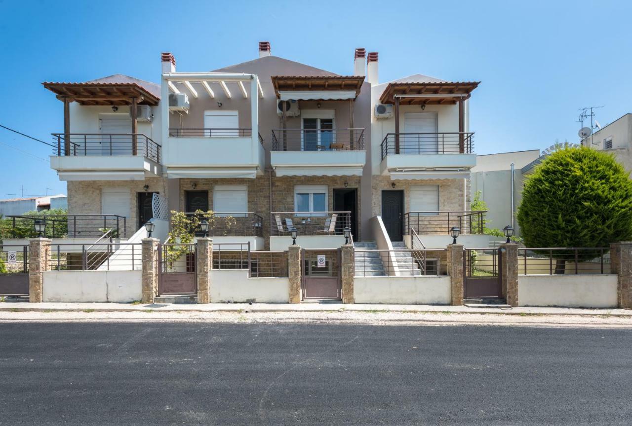 Nikiti Maisonette On The Beach By Luxlikehome Nikiti (Sithonia) Exterior foto
