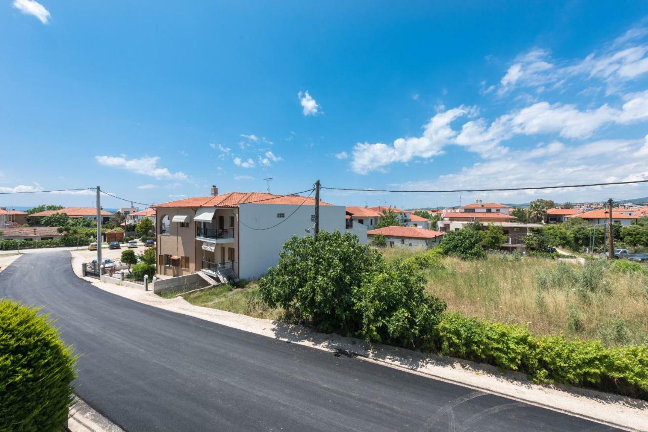 Nikiti Maisonette On The Beach By Luxlikehome Nikiti (Sithonia) Exterior foto