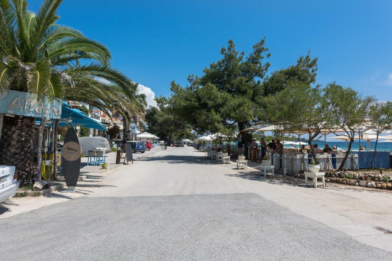 Nikiti Maisonette On The Beach By Luxlikehome Nikiti (Sithonia) Exterior foto